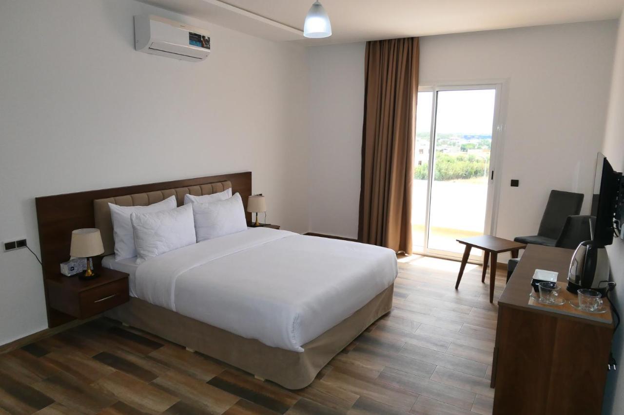 Hotel Corail De Cabo Cabo Negro Ngoại thất bức ảnh