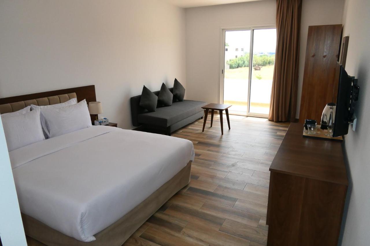 Hotel Corail De Cabo Cabo Negro Ngoại thất bức ảnh