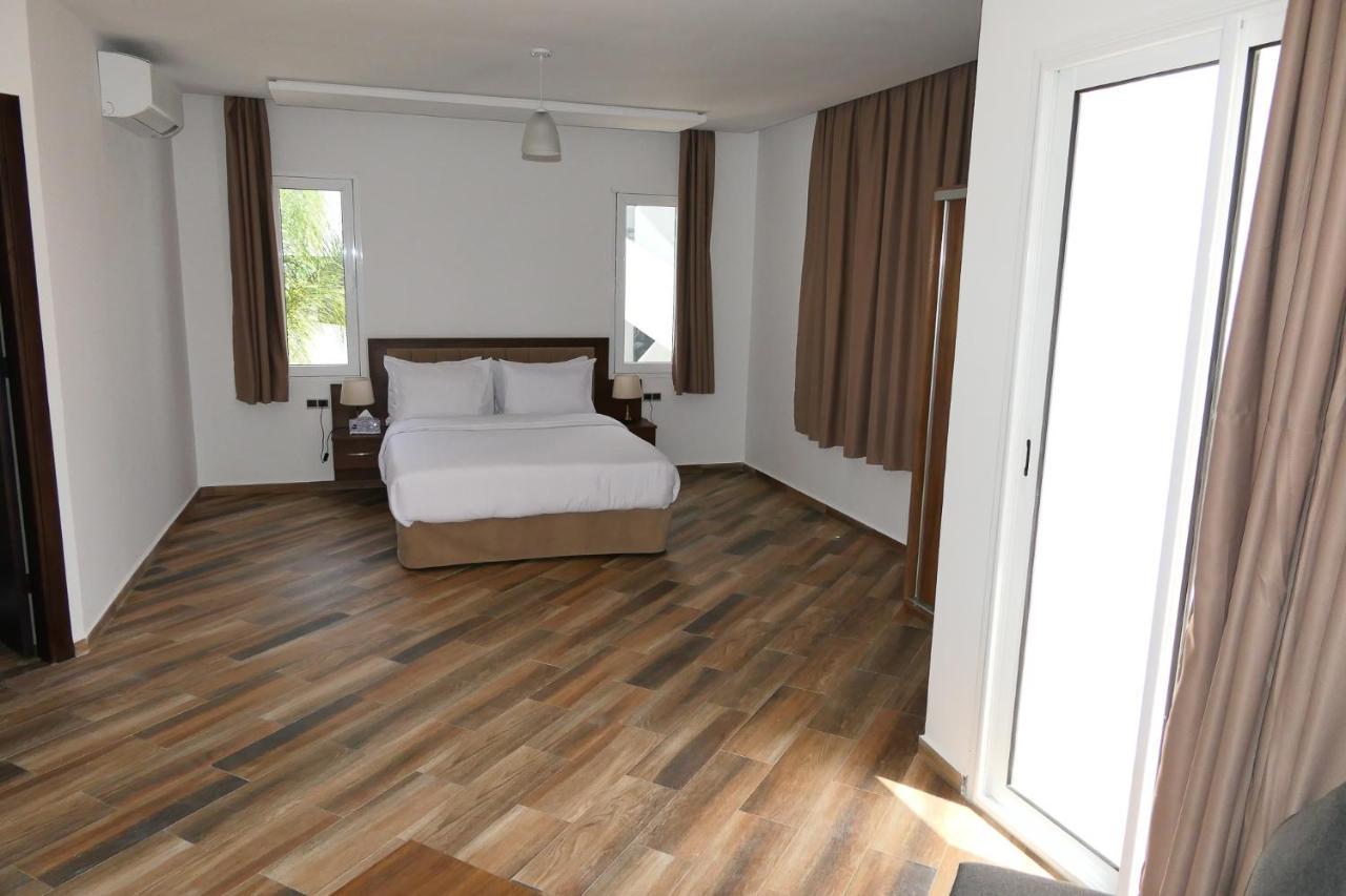 Hotel Corail De Cabo Cabo Negro Ngoại thất bức ảnh