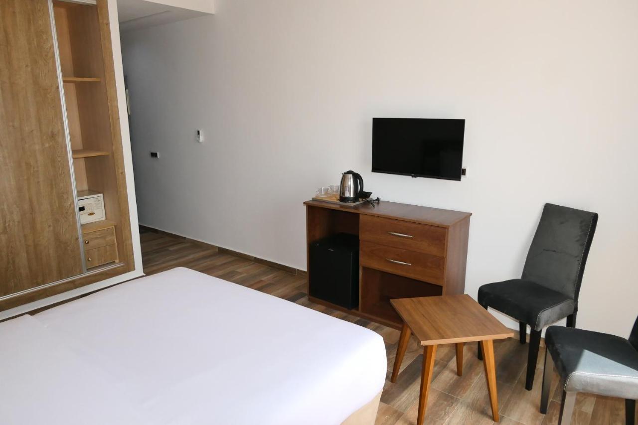Hotel Corail De Cabo Cabo Negro Ngoại thất bức ảnh